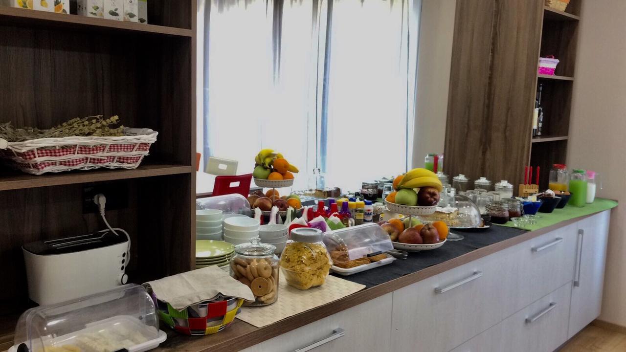 B&B Tirana Smile Екстер'єр фото