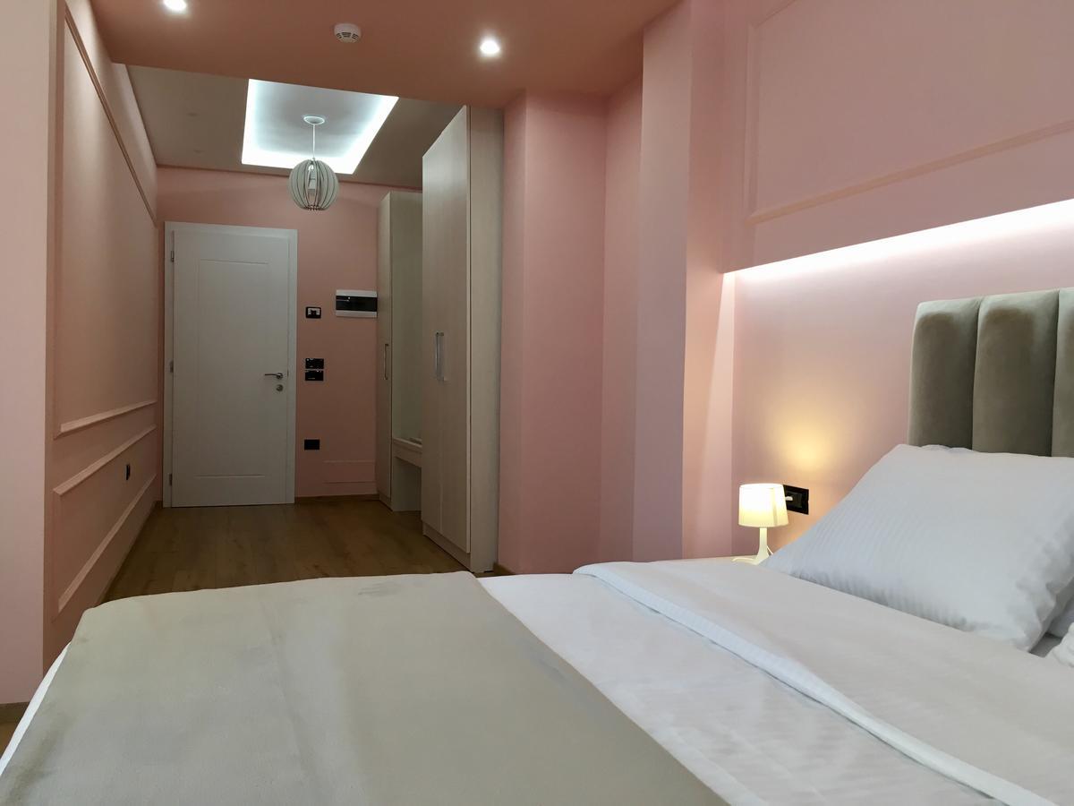 B&B Tirana Smile Екстер'єр фото