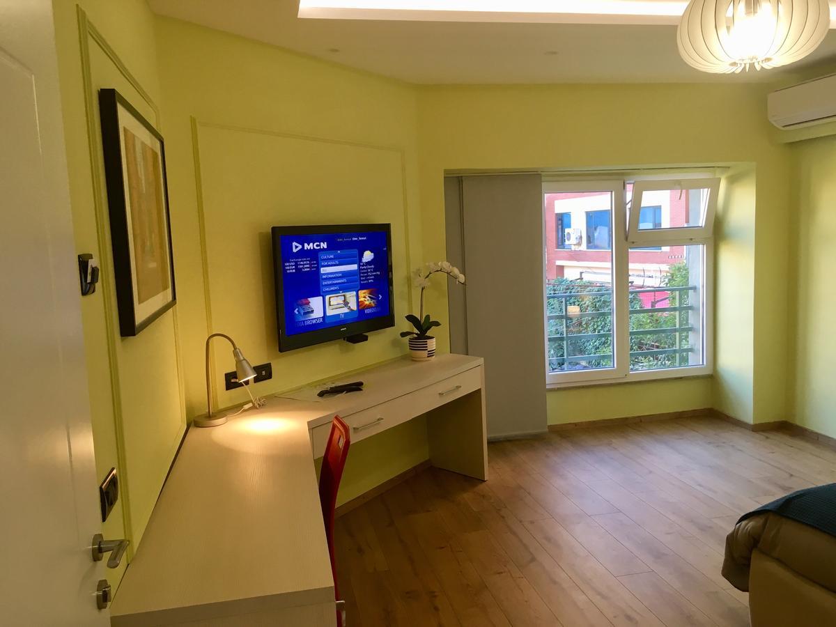 B&B Tirana Smile Екстер'єр фото