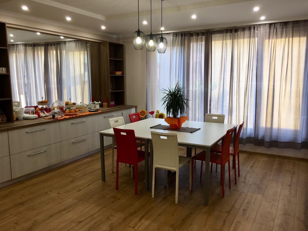 B&B Tirana Smile Екстер'єр фото